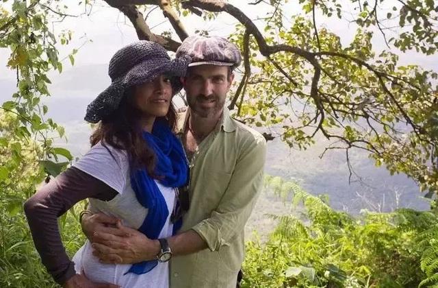 如何根据咖啡粉的不同粗细程度调整冲煮手法?