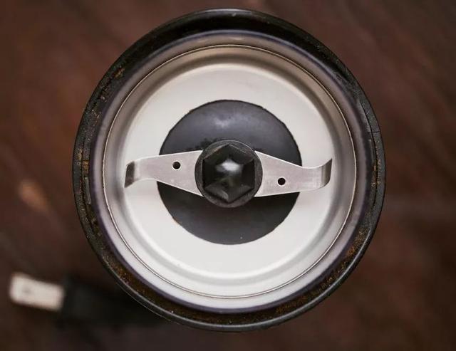 打破你的固定思维！预磨咖啡粉可能比新鲜研磨更好！