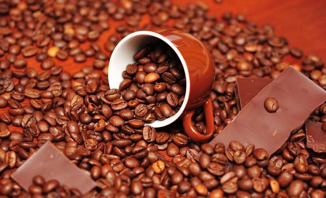 速溶咖啡、咖啡豆、咖啡粉 三者怎么选适合自己的?