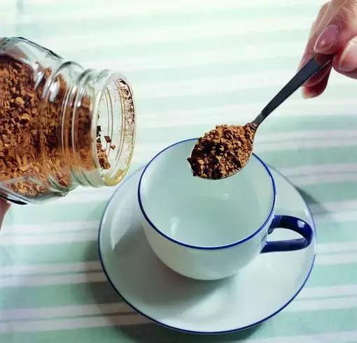 速溶咖啡除了反式脂肪,还有什么需要担心的?一定要知道