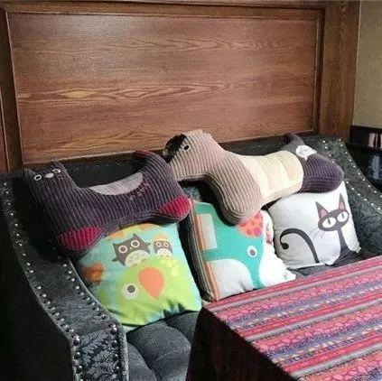 【每日一咖】用自己的态度和温度冲调,咖啡正好中和了小绿叶的甜腻~