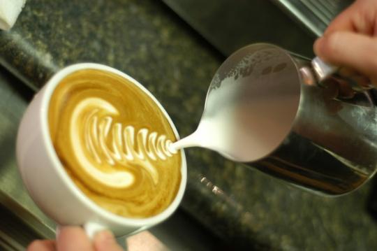 咖啡拉花艺术作品案例分享，送给喜欢咖啡的你（上）