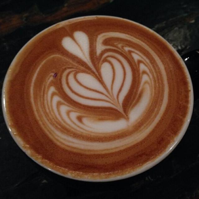 拉花控收图：那些高难度的咖啡拉花作品