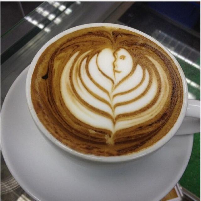 拉花控收图：那些高难度的咖啡拉花作品