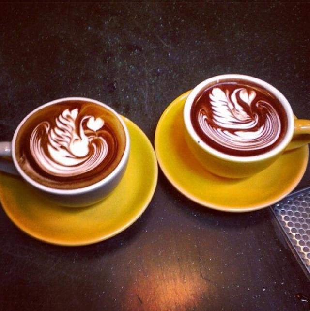 拉花控收图：那些高难度的咖啡拉花作品