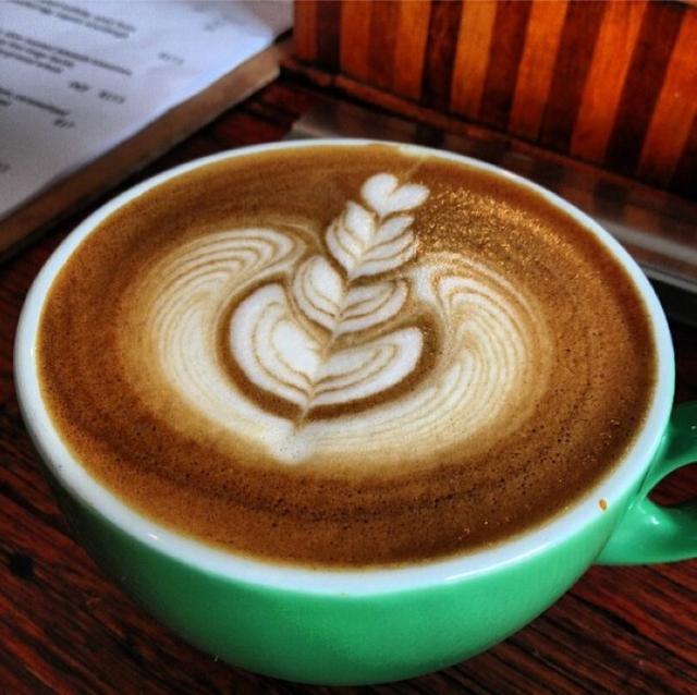 拉花控收图：那些高难度的咖啡拉花作品