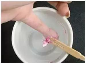 指尖上的咖啡拉花艺术,简约又时尚!