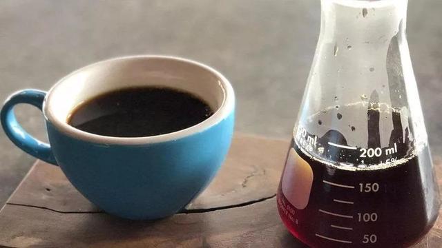 如何品尝出一杯手冲单品咖啡的不同风味与滋味？