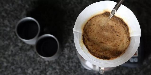 如何品尝出一杯手冲单品咖啡的不同风味与滋味？