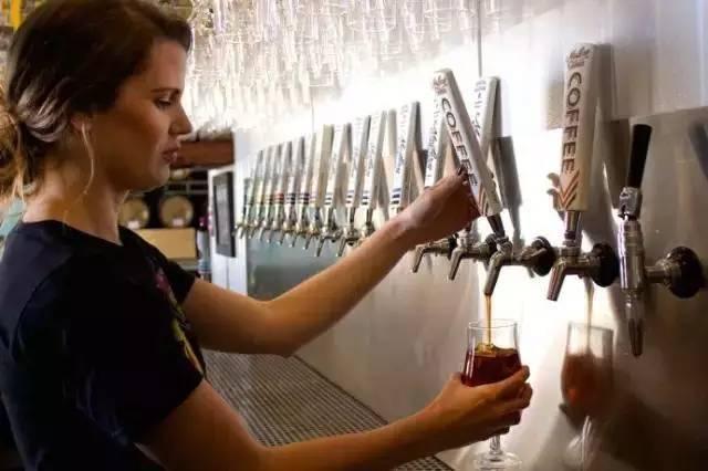 当咖啡遇上啤酒，一种你无法意料的奇妙口感诞生了