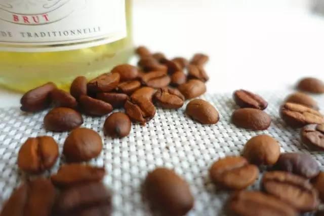 当咖啡遇上啤酒，一种你无法意料的奇妙口感诞生了