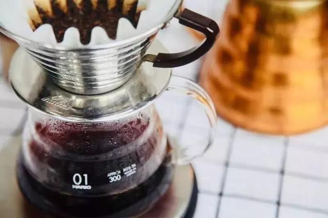 咖啡冷知识｜为什么咖啡闻起来比喝起来更香？