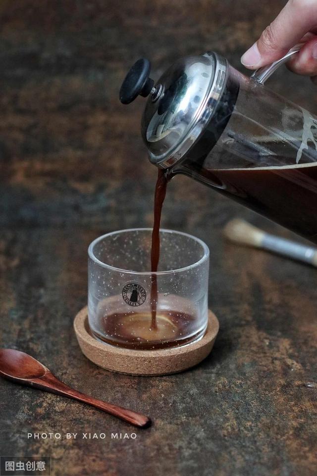为自己泡一杯手工咖啡,给生活一个深呼吸