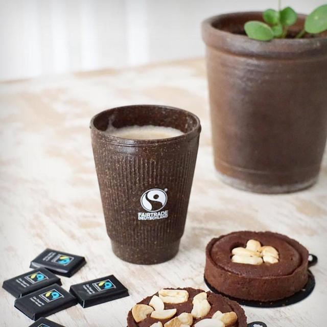 用咖啡做的咖啡杯,可降解、防摔、重复使用