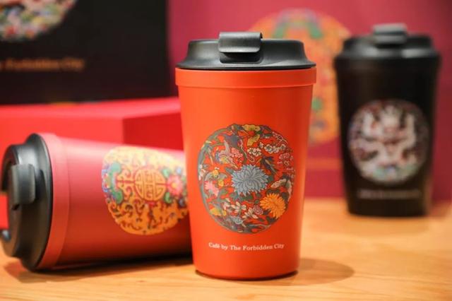 故宫上新！第①款咖啡杯礼盒！现有3色