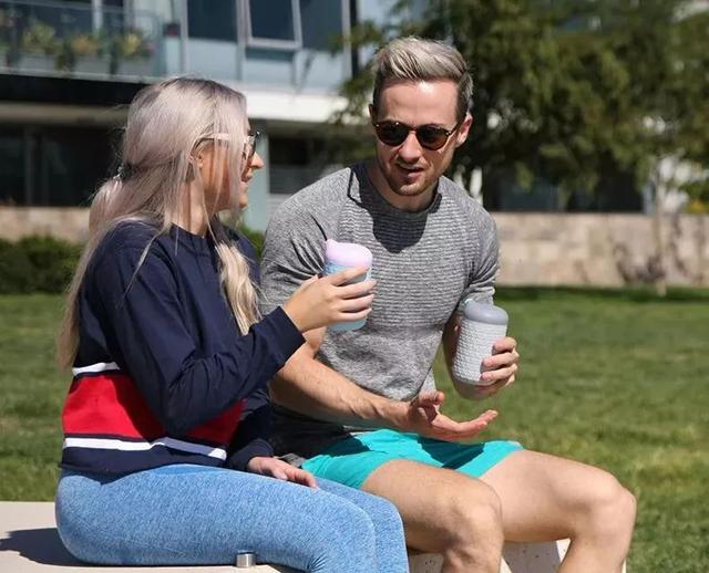 永不会洒的咖啡杯,防烫防漏,可重复N次使用