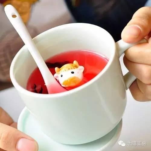 盘点：那些有趣的创意咖啡杯