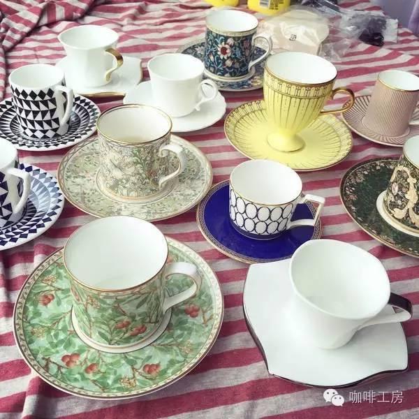 「咖啡杯」如何选择咖啡杯？皇后御用瓷器品牌wedgwood