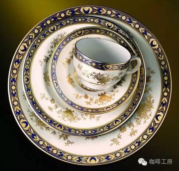 「咖啡杯」如何选择咖啡杯？皇后御用瓷器品牌wedgwood