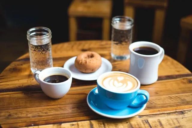 咖啡杯也会影响咖啡风味？选对杯子，让咖啡更好喝！
