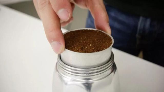摩卡壶怎么用?如何用摩卡壶煮出更好喝的咖啡?