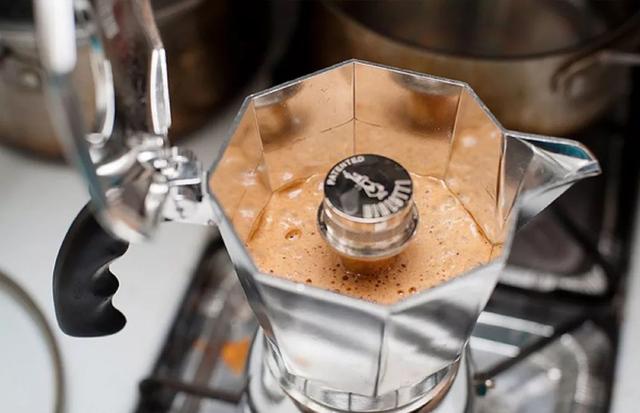 摩卡壶怎么用？如何用摩卡壶煮出更好喝的咖啡？
