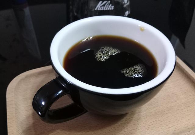 手冲咖啡里加这个就能让你喝出咖啡馆的效果