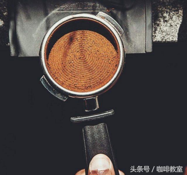 咖啡师基础知识：萃取Espresso意式浓缩的14个步骤，原来这么复杂