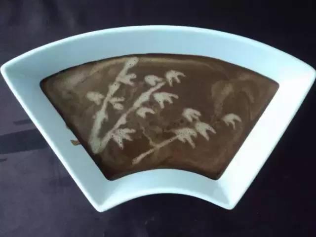 美呆了！千年茶艺完胜花式咖啡拉花