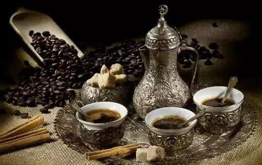 不会拉花没关系！跟着世界级咖啡大师学做百变花式咖啡！