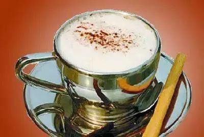 不会拉花没关系！跟着世界级咖啡大师学做百变花式咖啡！