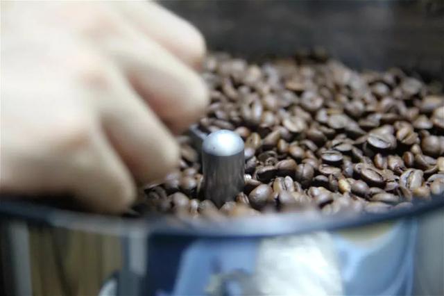 咖啡豆选购小技巧|面对眼花缭乱的咖啡豆,如何选购?
