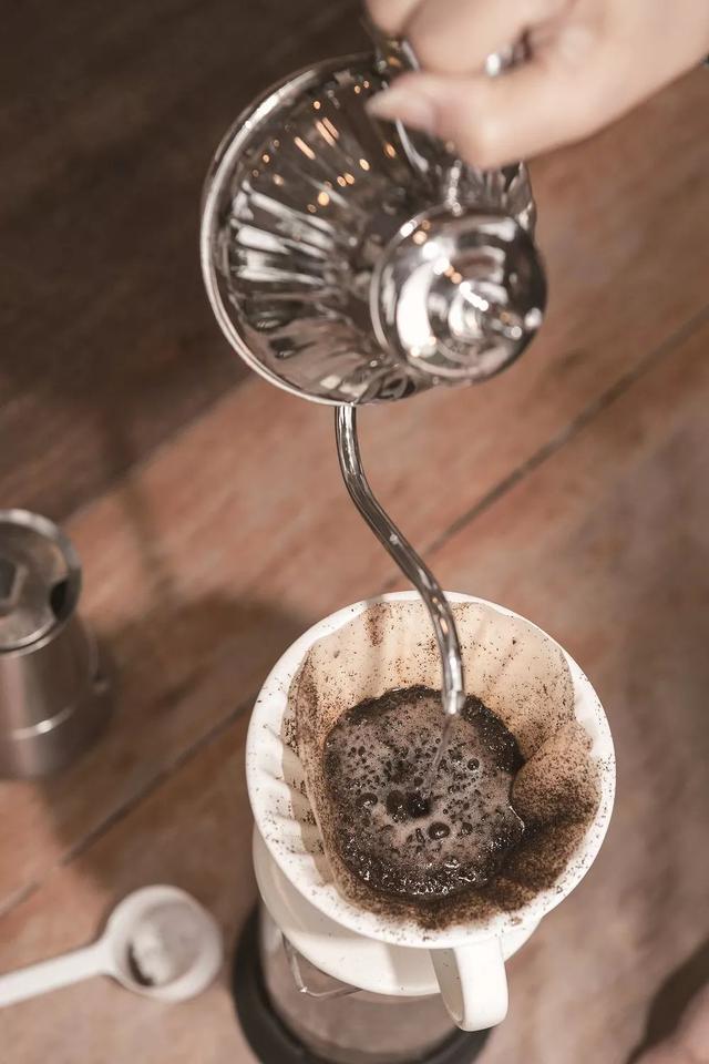 咖啡放多久才过期？过期的咖啡豆还能怎么用？