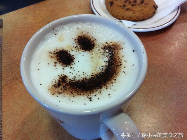 一组拉花咖啡的欣赏，献给同样爱咖啡的你！