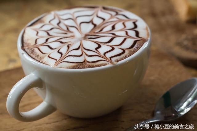 一组拉花咖啡的欣赏，献给同样爱咖啡的你！