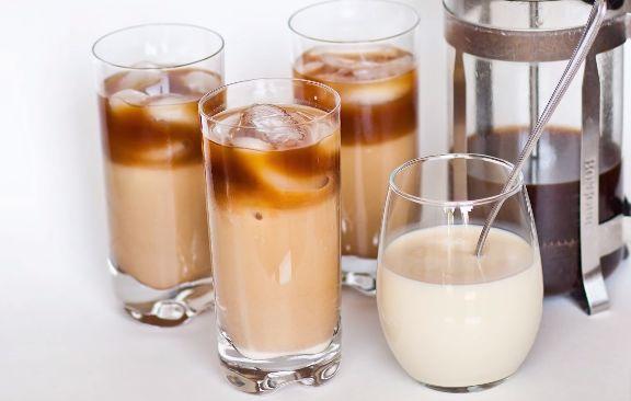 夏日大作战：混合搅一搅就超好喝的泰式香草咖啡