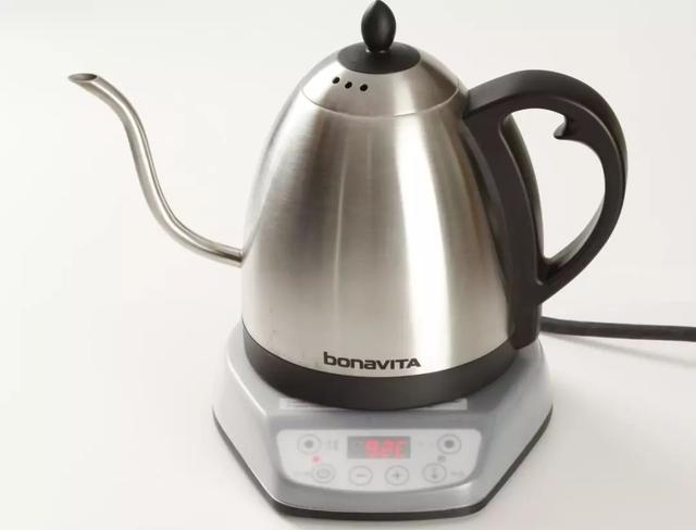 【评测】五种手冲壶的注水与操作效能分析评比