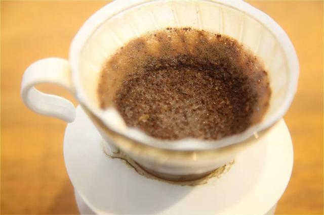 手冲注水大小不知如何拿捏？看看这三大技巧