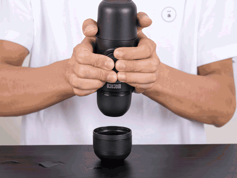 再来测试一款便携式咖啡机Nanopresso,做的咖啡很给力呀