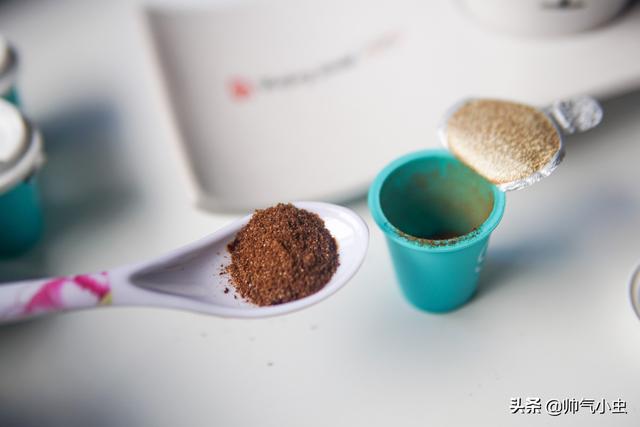 开箱,小米有品便携式移动咖啡,69元7杯,再也不要去星巴克了